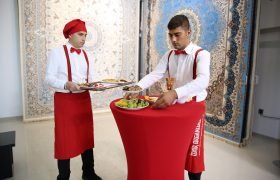 Servis Elemanı ve Garson Kiralama Kuşadası