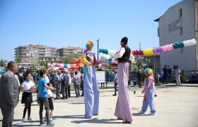 Tahta Bacak Gösterisi Kuşadası